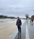 Встретьте Мужчинa : Ben, 55 лет до Франция  Paris